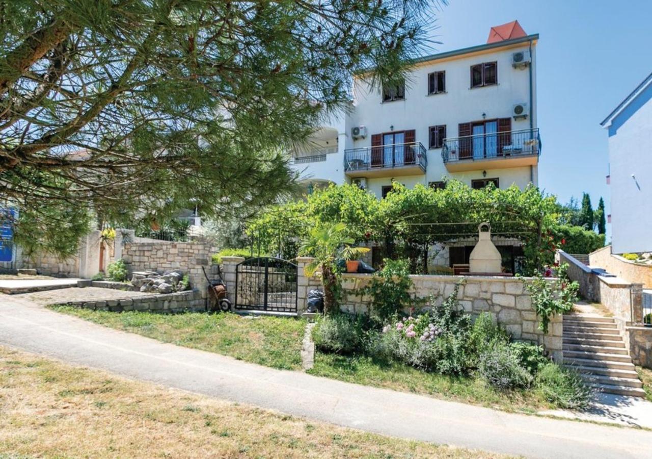 Adria Vrsar Apartment Bagian luar foto