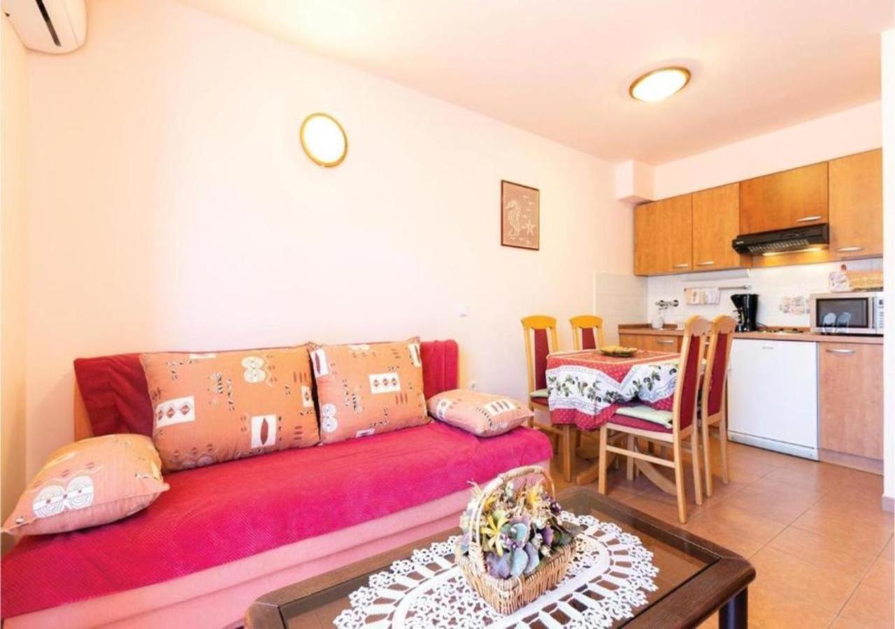 Adria Vrsar Apartment Bagian luar foto