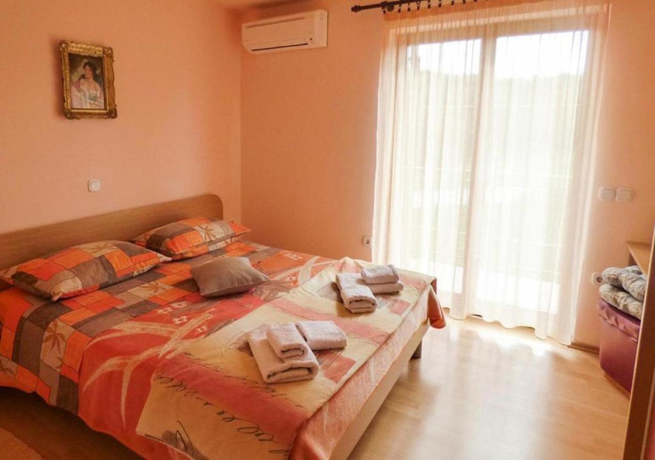 Adria Vrsar Apartment Bagian luar foto